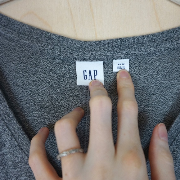 GAP Relaxed Fit V-Neck T-Shirt Dress in Heather Grey - Picture 6 of 6